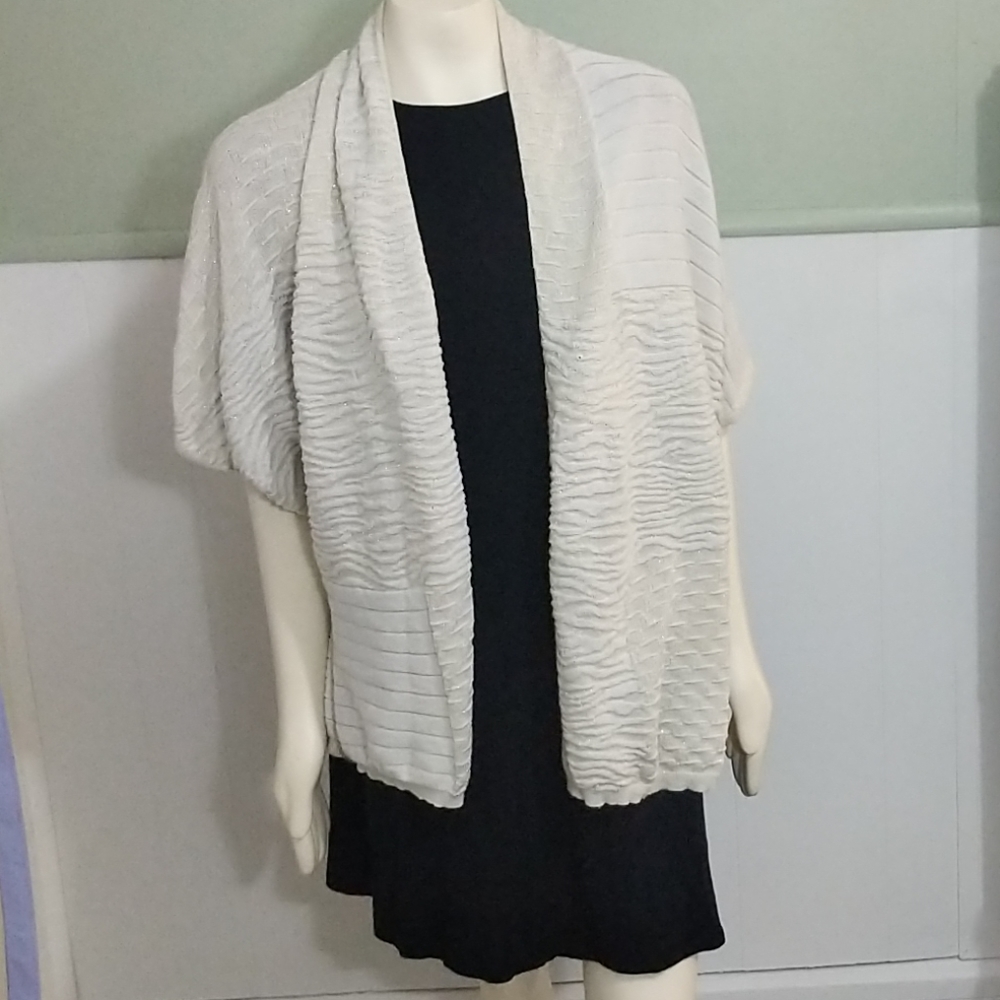 Off white and gold open sweater